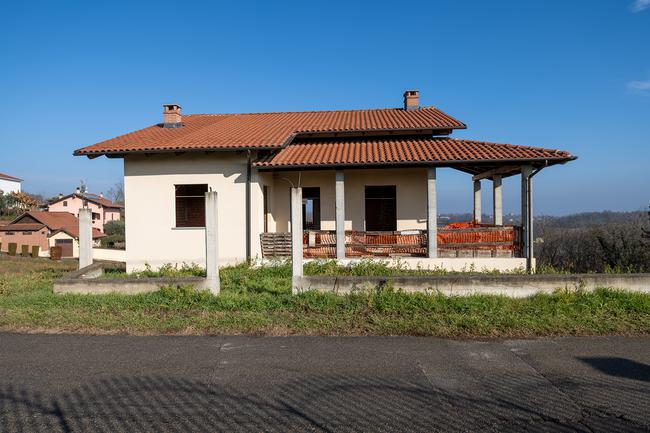Land for sale in Asti region