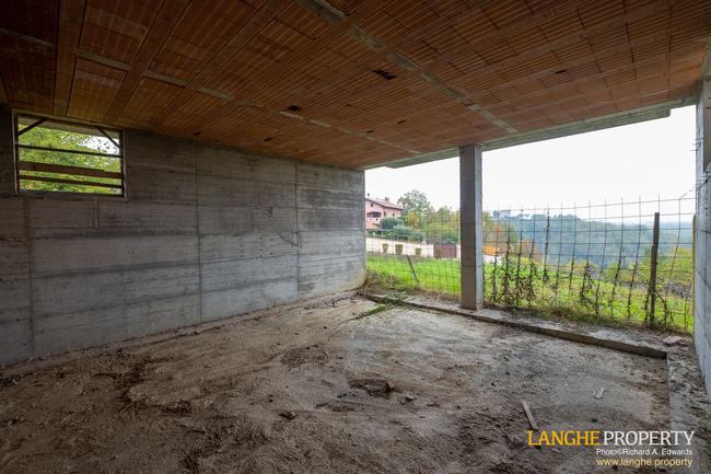 Land for sale in Asti region