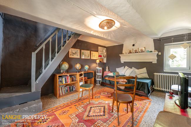 SOLD!! Country home with view over vineyards and the Alps