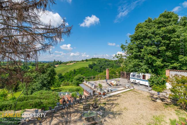 SOLD!! Country home with view over vineyards and the Alps