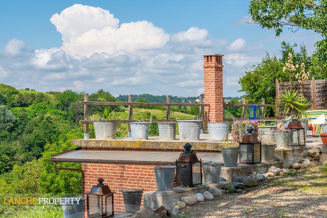 SOLD!! Country home with view over vineyards and the Alps