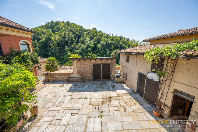 Beautiful home in ancient town