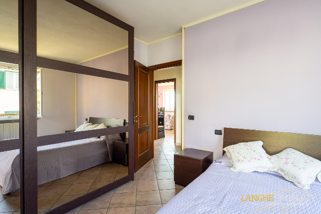 2 bedroom apartment in Barolo area