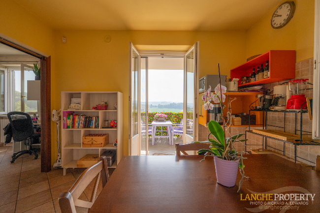 2 bedroom apartment in Barolo area