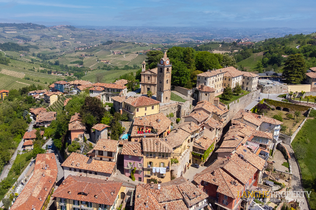2 bedroom apartment in Barolo area