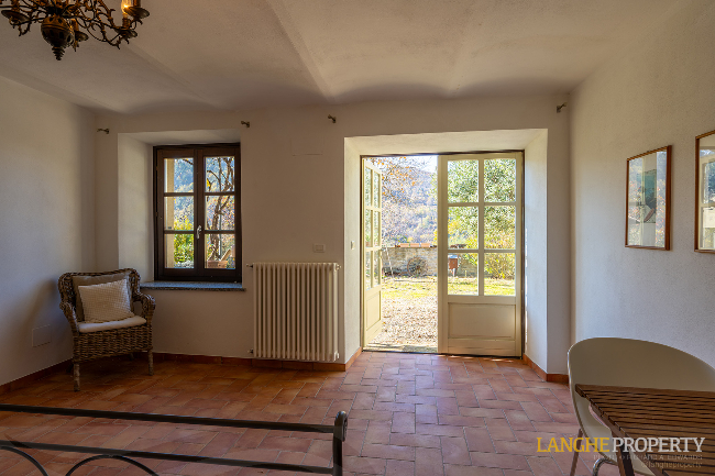 Piedmont Langhe stone farmhouse for sale in wine area, Italy