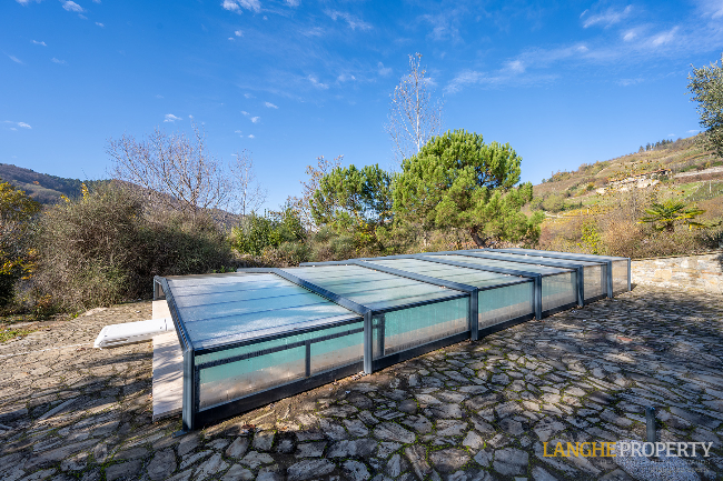 Piedmont Langhe stone farmhouse for sale in wine area, Italy